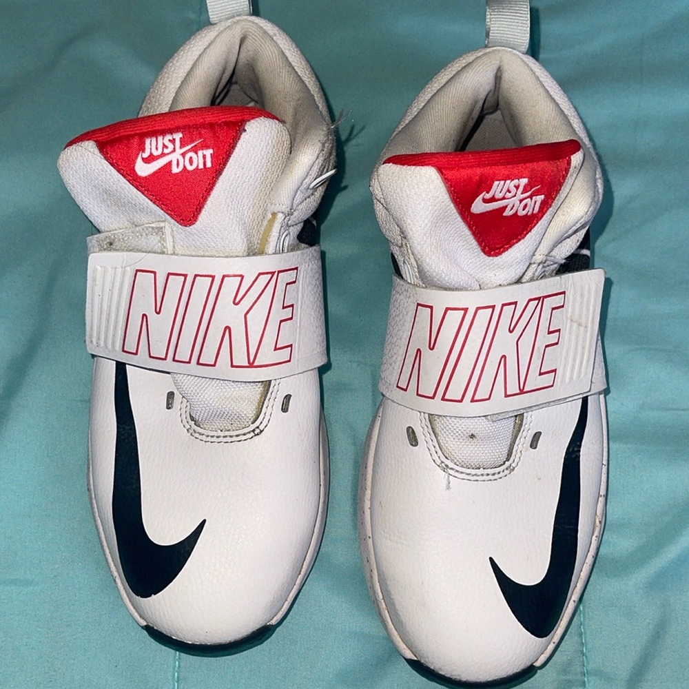 Team hustle D8 Nikes